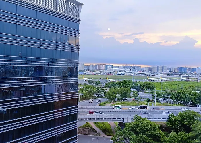 Apartment 1br And Unit @ 150 Newport Near Naia 3