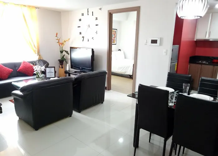1br And Unit @ 150 Newport Near Naia 3 Apartment
