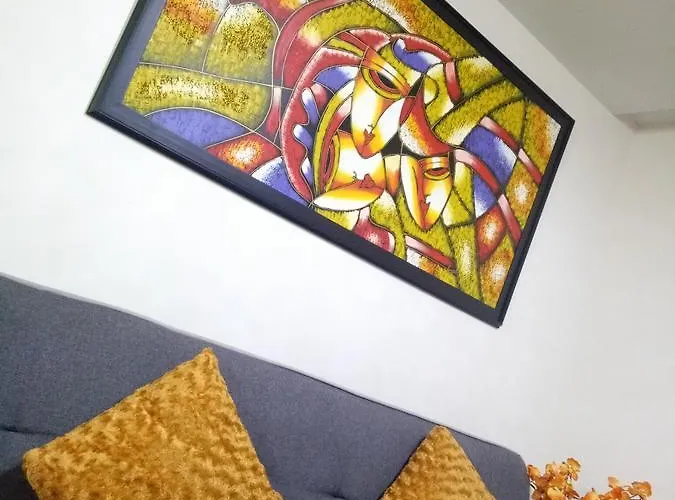 Apartment 1br And Unit @ 150 Newport Near Naia 3 Manila