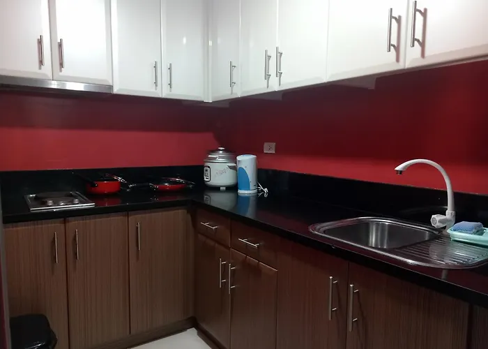 Apartment 1br And Unit @ 150 Newport Near Naia 3 *