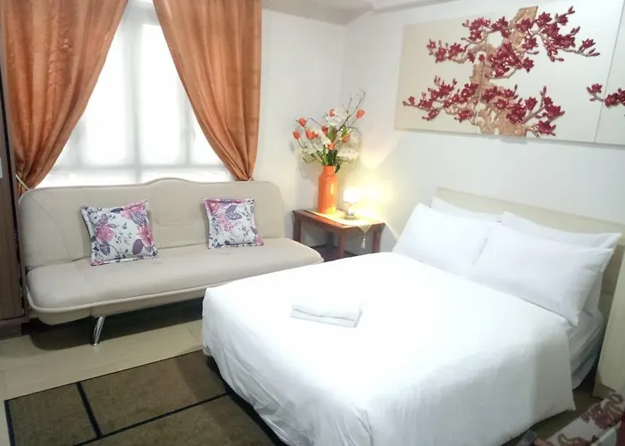 1br And Unit @ 150 Newport Near Naia 3 Apartment Manila