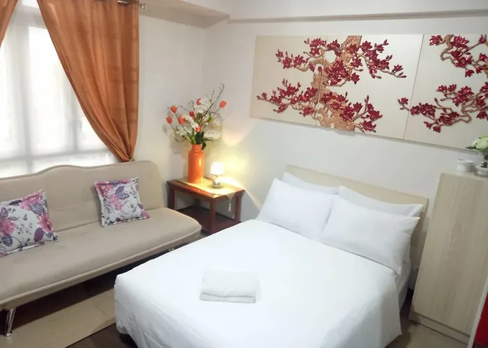 1br And Unit @ 150 Newport Near Naia 3 Manila
